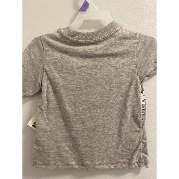 Dinosaur heart 4T brand new short sleeve - Picture 3 of 3